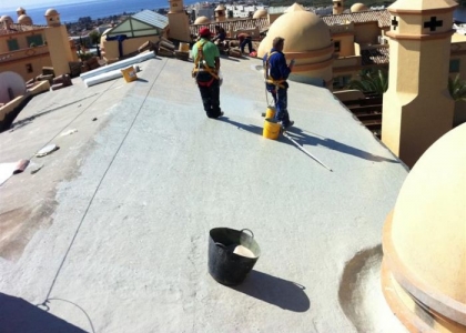 Reimpermeabilización de tejados en Comunidad de Propietarios Los Flamingos en Marbella ( Málaga )